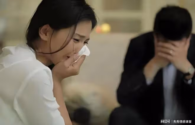 扯證前，我向男友坦白花花往事，他卻取消婚約：你不配擁有婚姻