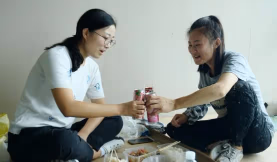 老公每天回家，都會到河邊呆半小時，後來我給閨蜜打了個電話
