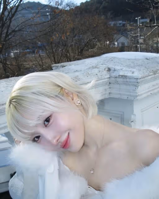 TASAKI詠讚花漾律動　TWICE Momo戴過的chants系列推新作
