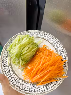 快手雞絲拌涼麵｜不辣版｜🍜醬料超贊