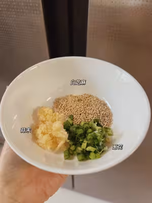 快手雞絲拌涼麵｜不辣版｜🍜醬料超贊