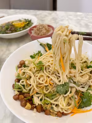 快手雞絲拌涼麵｜不辣版｜🍜醬料超贊