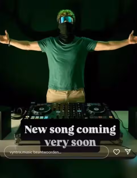 19歲王子以藝名Vyntrix出道,新曲《Palace》《Rio》引爆全網