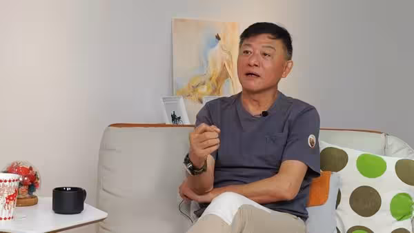 偷吃乾妹妹被妻子抓姦在床！　《神鵰》男星敗光形象…改行當網紅