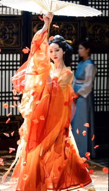 向佐爆要拍短劇了!CP搭「短劇古裝女神」…陸網崩潰:女主角工傷