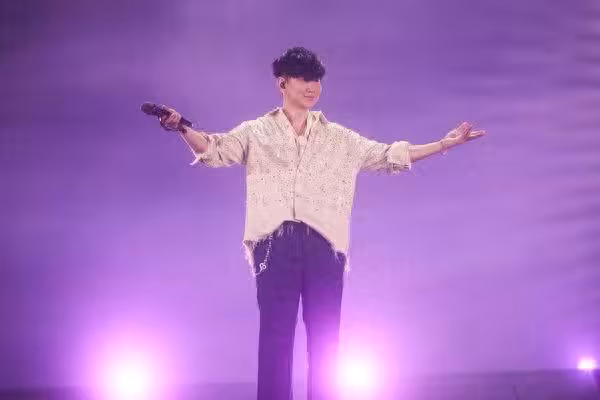 林俊傑演唱會自爆「心臟出問題」靠藥撐 嘆:生命沙漏加速了