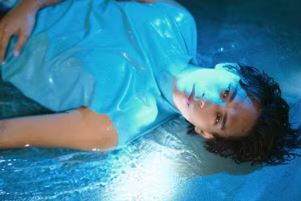 柏霖水裡狂泡10小時! 險嗆到「全身失溫發抖」
