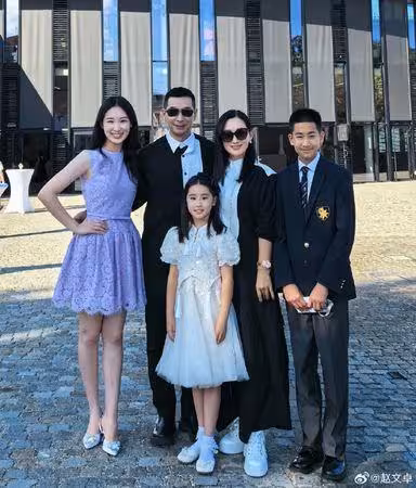 趙文卓17歲愛女畢業！讀瑞士名校「全球最貴」學費1年破500萬台幣
