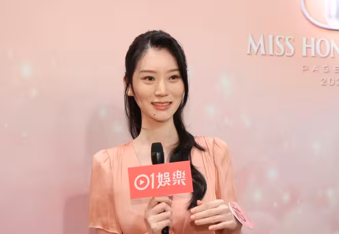 12號佳麗身材出眾被質疑加工! 受訪回應:感謝我的媽媽