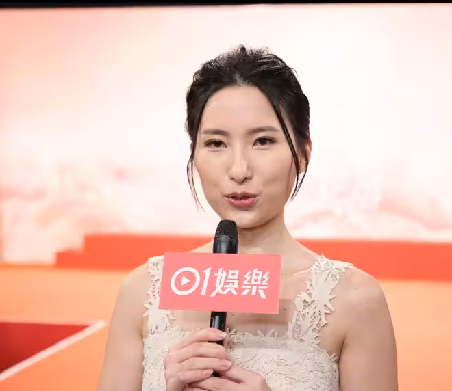 12號佳麗身材出眾被質疑加工! 受訪回應:感謝我的媽媽
