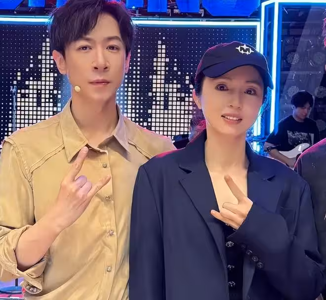 剛結婚就鬧矛盾 姐弟戀的心酸驗證在董璇身上 佟麗婭的擔心是對的