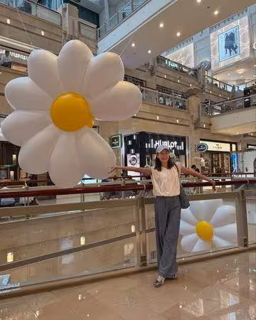 賈永婕被控「拿公關票帶關穎買GD周邊」!嚴肅首反擊:照片在哪裡