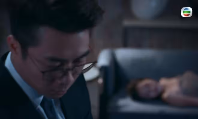 又一TVB藝人宣布離巢!曾被諷「只適合不露臉角色」!入行14年僅因一角色成名!