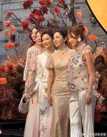 董璇再婚伴娘是「離過婚」好友佟麗婭!挨批不吉利 網一面倒力挺