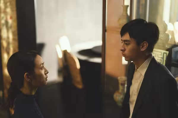 林依晨首當監製「賞兒巴掌」來真的 雙影后飆戲《失明》上映日曝