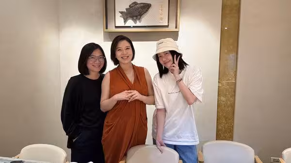 張景嵐宣布新身份!劉品言「藏孕肚」合體狂夸連晨翔 她完全沒發現