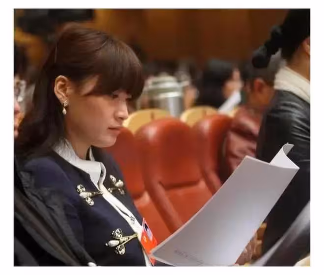 徹底傻眼了！宗澤後深夜髮長文情緒失控，詛咒誹謗他老母親的網友