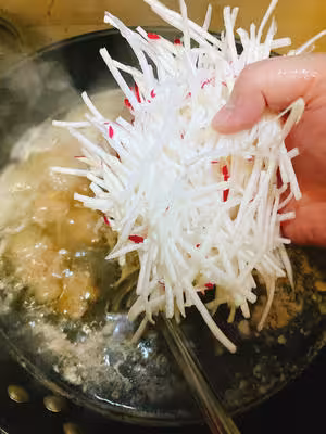 冬之暖湯「牛肉丸子蘿蔔絲湯」