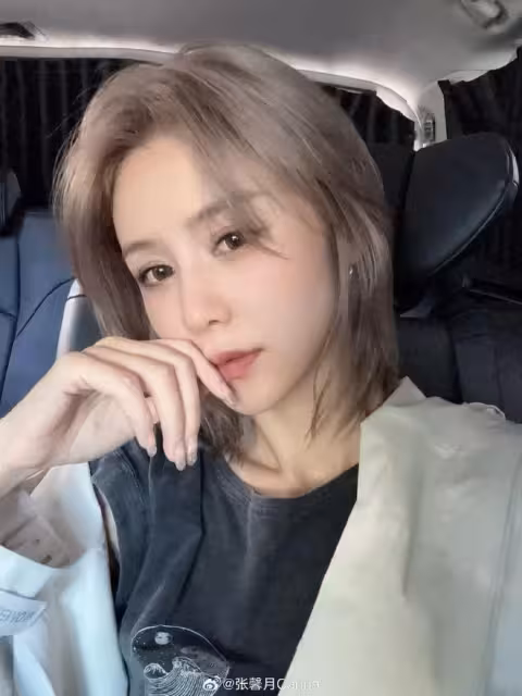 林峯一家三口游新加坡!5歲女兒格格罕見露正面!笑起來和爸爸一模一樣