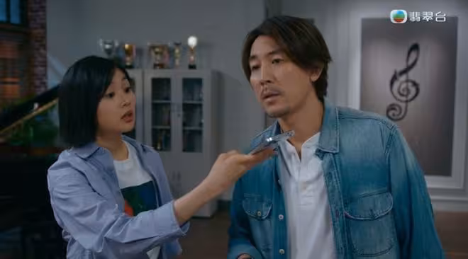 TVB最新劇！李佳芯怒斥譚俊彥老牛吃嫩草！演學生妹和年輕小伙毫無違和感