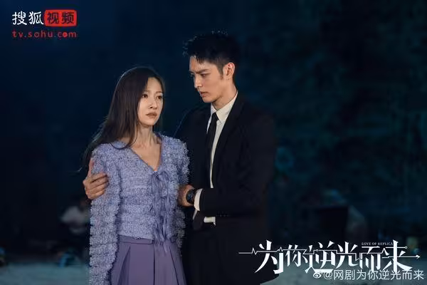 曹佑寧首度拍大陸短劇!古裝上陣「熱到懷疑人生」吊鋼絲靠肌肉撐