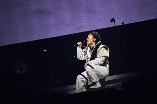 看演唱會「第3排變第13排」現場才知! 原因讓陳奕迅歌迷氣炸
