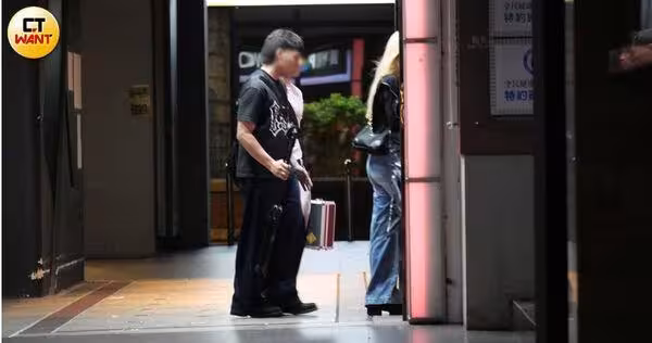 采子爆分手富二代男友!淚:什麼都沒了 4個月前街頭親密剛被拍