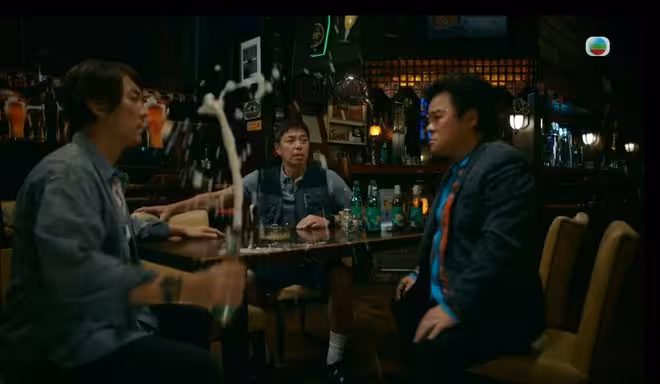 TVB「土行孫」演過氣江湖大佬!爆炸頭被封TVB市井王!特地去燙了頭!