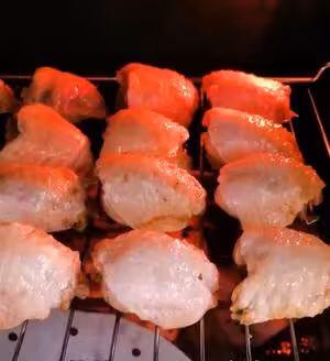 網紅小吃———雞翅包飯，簡單易做，饞哭隔壁家的小孩