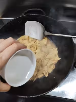尖椒干豆腐
