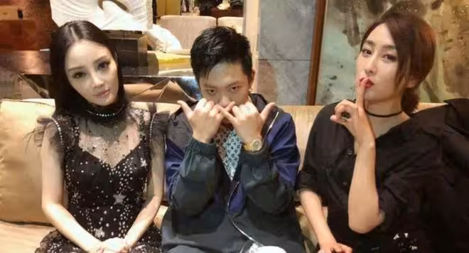 分手12年,馬蘇近況曝光,已成為前男友孔令輝「高攀不起」的存在