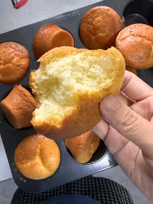 老式雞蛋糕，小時候的味道。