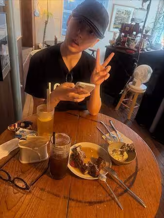 韓女偶像消失3個月突告白「罹患血癌了」 剃髮戴帽躺病床泛淚引不舍
