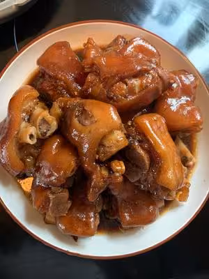 燜豬手