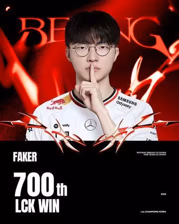 陸女網紅撞臉FAKER!T1制服內藏低胸裝 網震驚:比AI還誇張