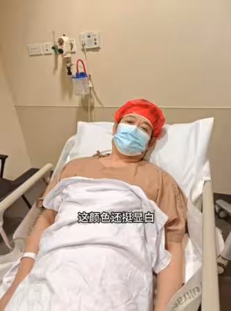 李連杰手術原因曝光！「脖子添超酷大紋身」…好友向太回應：割了就沒事