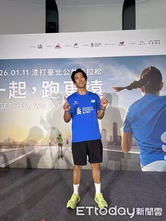 賈靜雯比基尼照曝光…修杰楷「不知梧桐妹有小帳」被問妻cup回應了