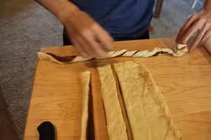 瑞典肉桂卷（附鮮酵母、活性乾酵母、即時酵母用量換算公式）