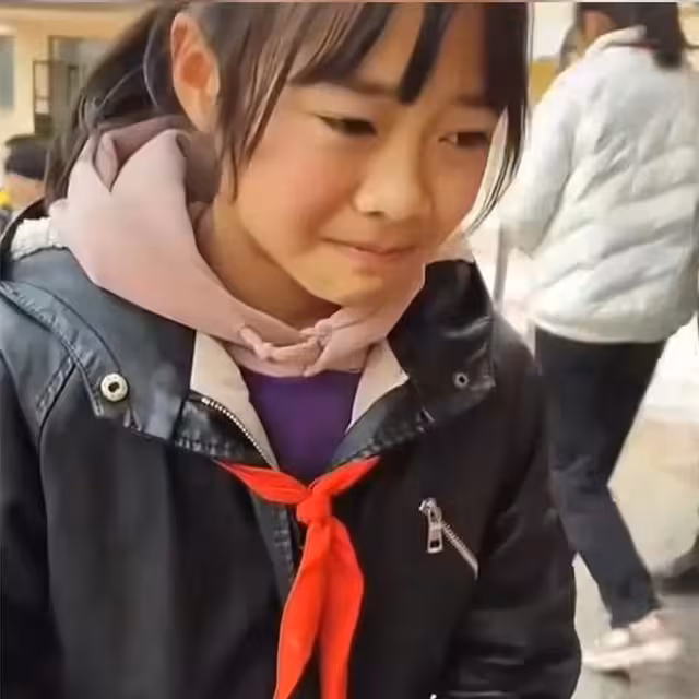 女孩自殺後續:遺體泡2天被打撈,老師曝隱情,竟被老人活活逼死
