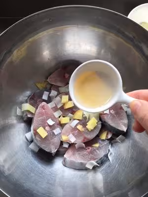 熏鮁魚