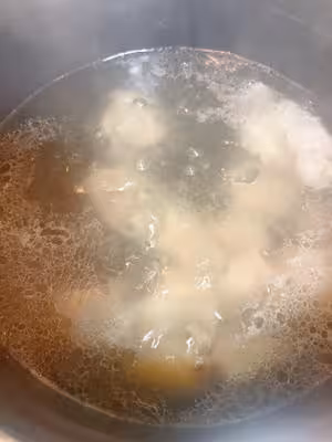 墨魚排骨蓮子湯