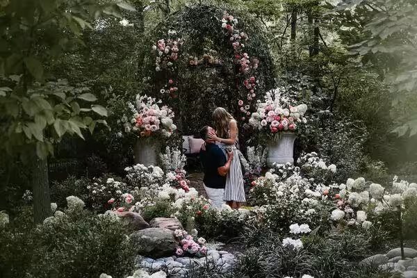 霉霉訂婚了!宣布情定球星男友:你的英文老師和體育老師要結婚囉