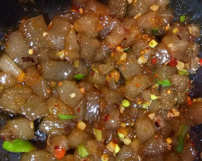 炒涼粉
