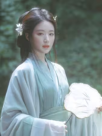 舒華「古裝造型照」激美!江西初體驗漢服:終於圓夢了 韓網贊爆