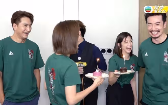 TVB視後一反應泄露陳自瑤婚姻狀況!話到嘴邊卡住!陳自瑤:這段剪掉!