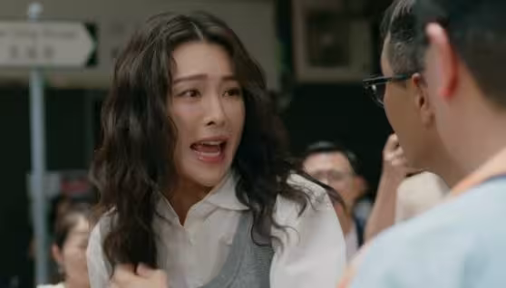 TVB花旦分手後新劇首播!演浮誇剩女獲贊有新鮮感!表情動作180 度大轉變