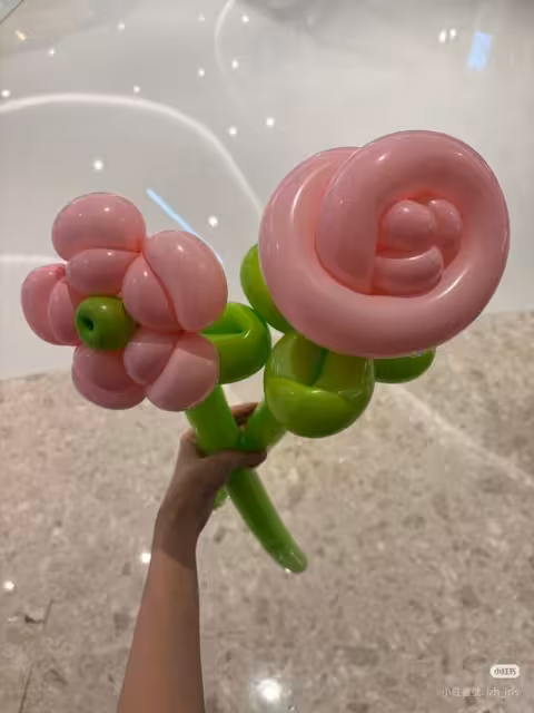 《青春有你2》金子涵被發現「手腕多條疤」 狀況引網憂:別傷害自己