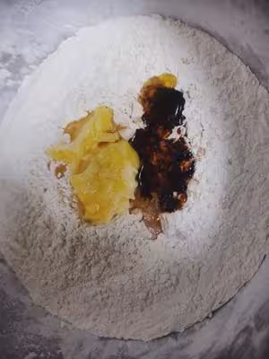 日式海鹽卷，層次分明，咸香酥脆