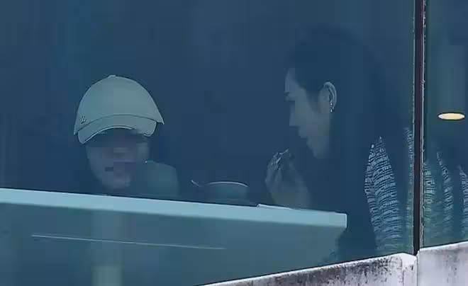 一個半月過去,依然「查無此人」,楊蘭蘭到底是誰?