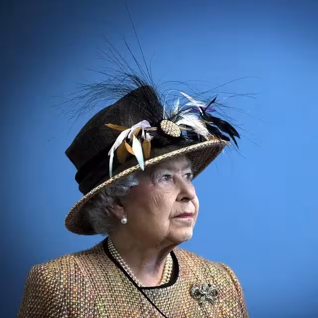 白金漢宮曬照悼念英女王逝世三周年,粉絲心碎:永遠在我們心中